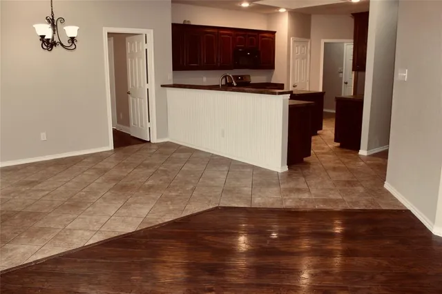 $2,500 | 10240 Los Barros Trail, Fort Worth, TX 76177