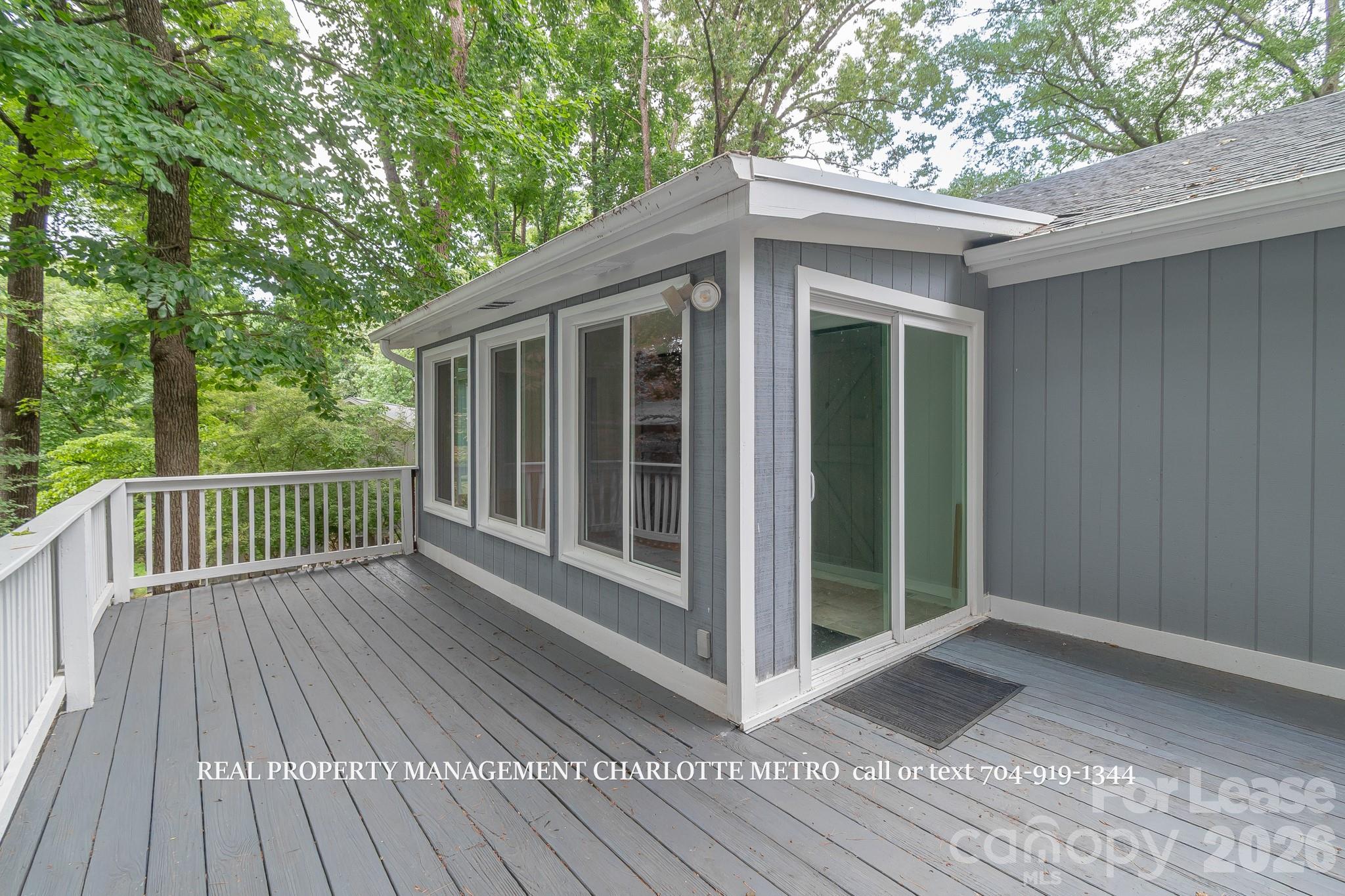 1059 Woodlake Lane Fort Mill, SC 29708 - Photo 10 of 46