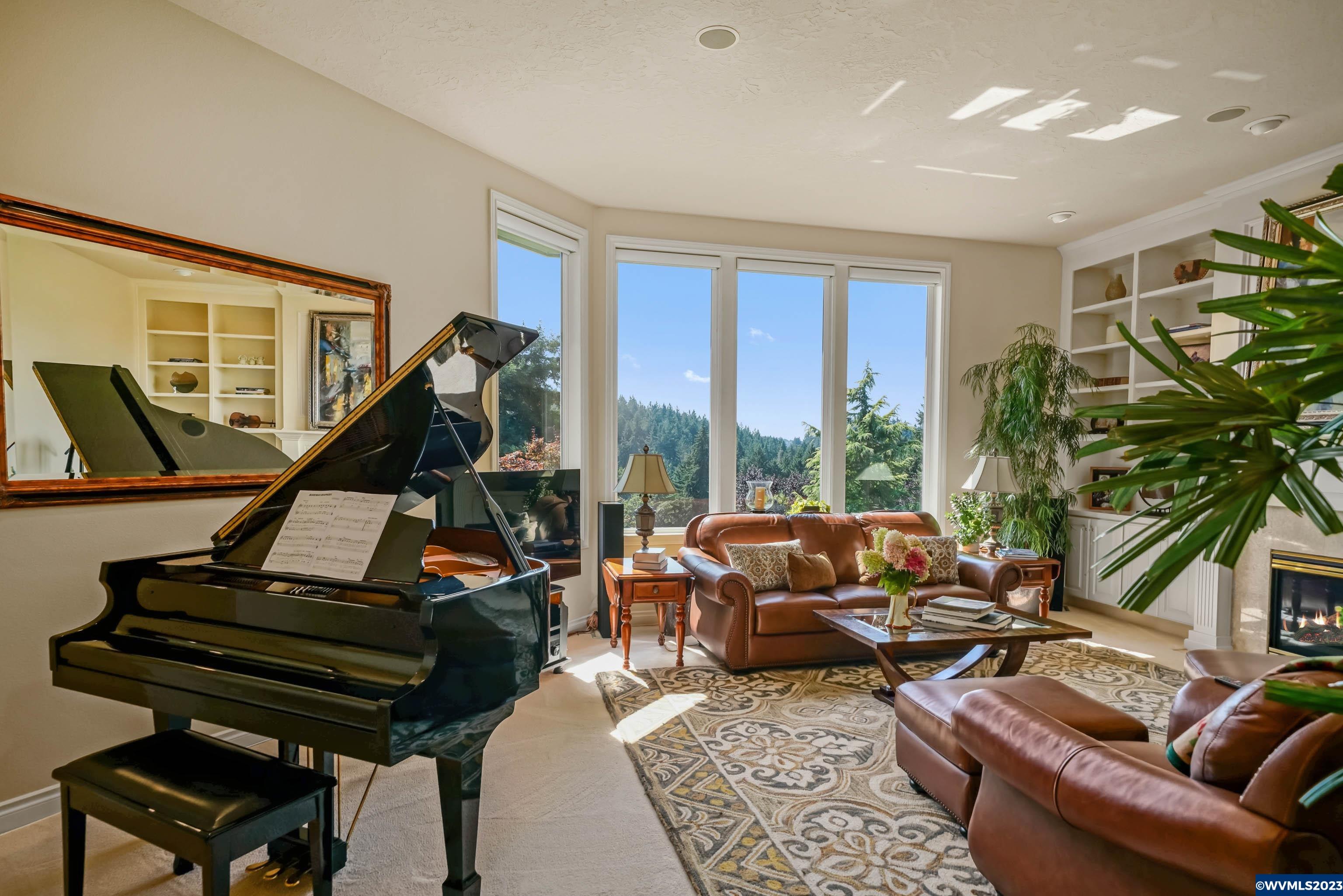 8245 Enchanted Ridge Court Southeast Turner, OR 97392 - Photo 11 of 42 Gallery Image 11