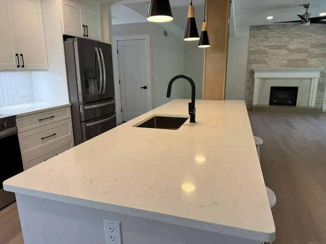 $535,000 | 623 Heritage Village, Unit B, Southbury, CT 06488