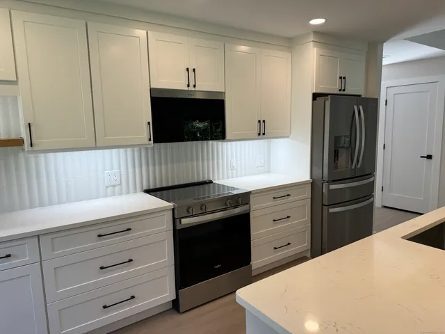 $535,000 | 623 Heritage Village, Unit B, Southbury, CT 06488