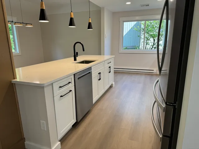 $535,000 | 623 Heritage Village, Unit B, Southbury, CT 06488