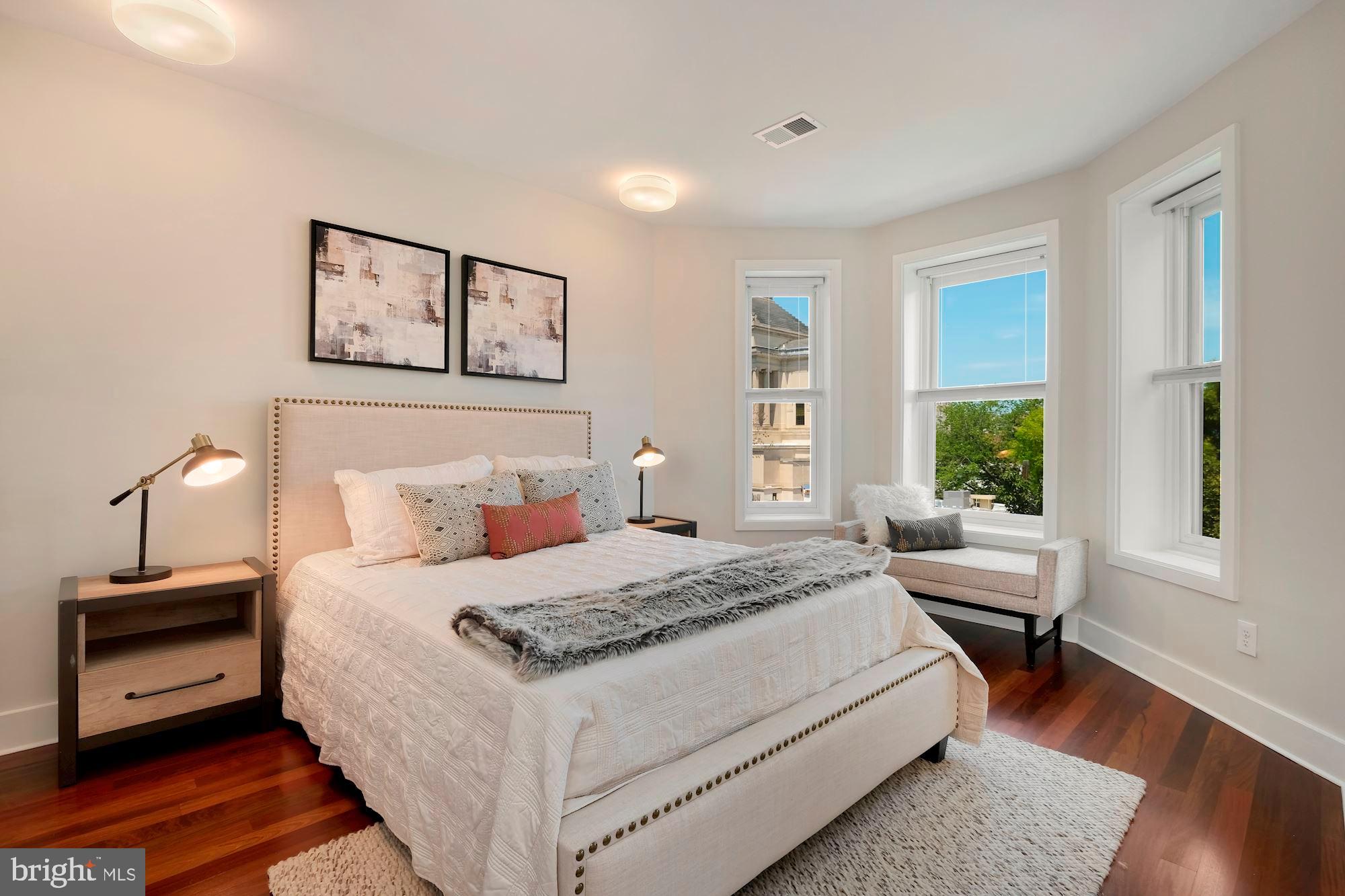 1505 R Street Northwest Washington, DC 20009 - Photo 11 of 29