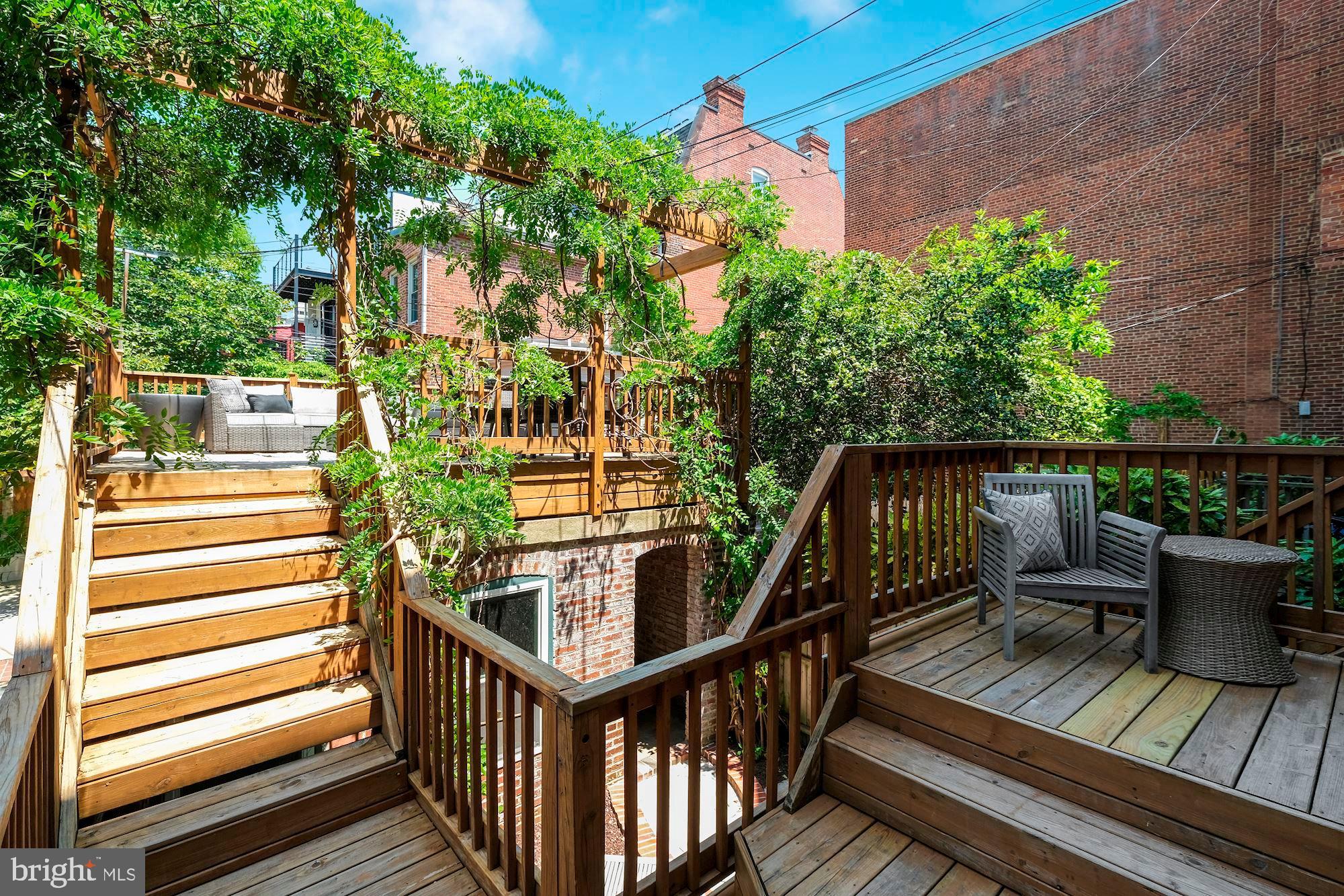 1505 R Street Northwest Washington, DC 20009 - Photo 23 of 29