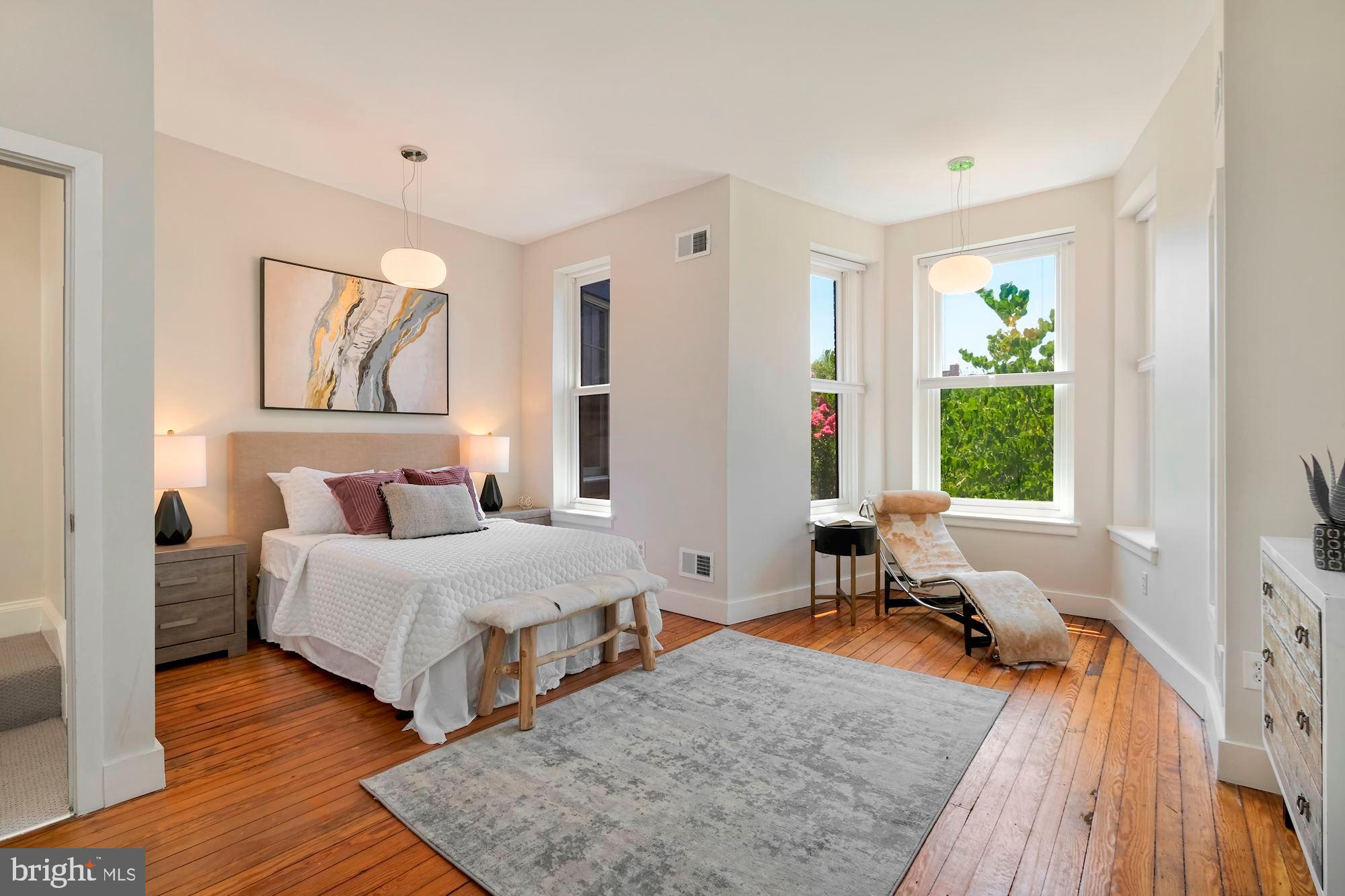 1505 R Street Northwest Washington, DC 20009 - Photo 10 of 29