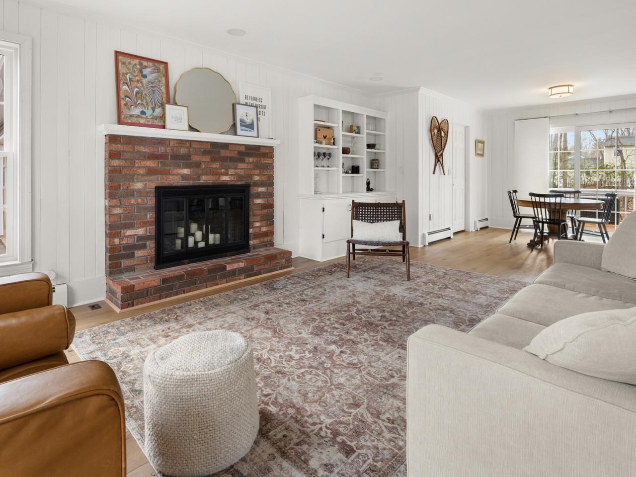 185 Summit Circle Shelburne, VT 05482 - Photo 3 of 45