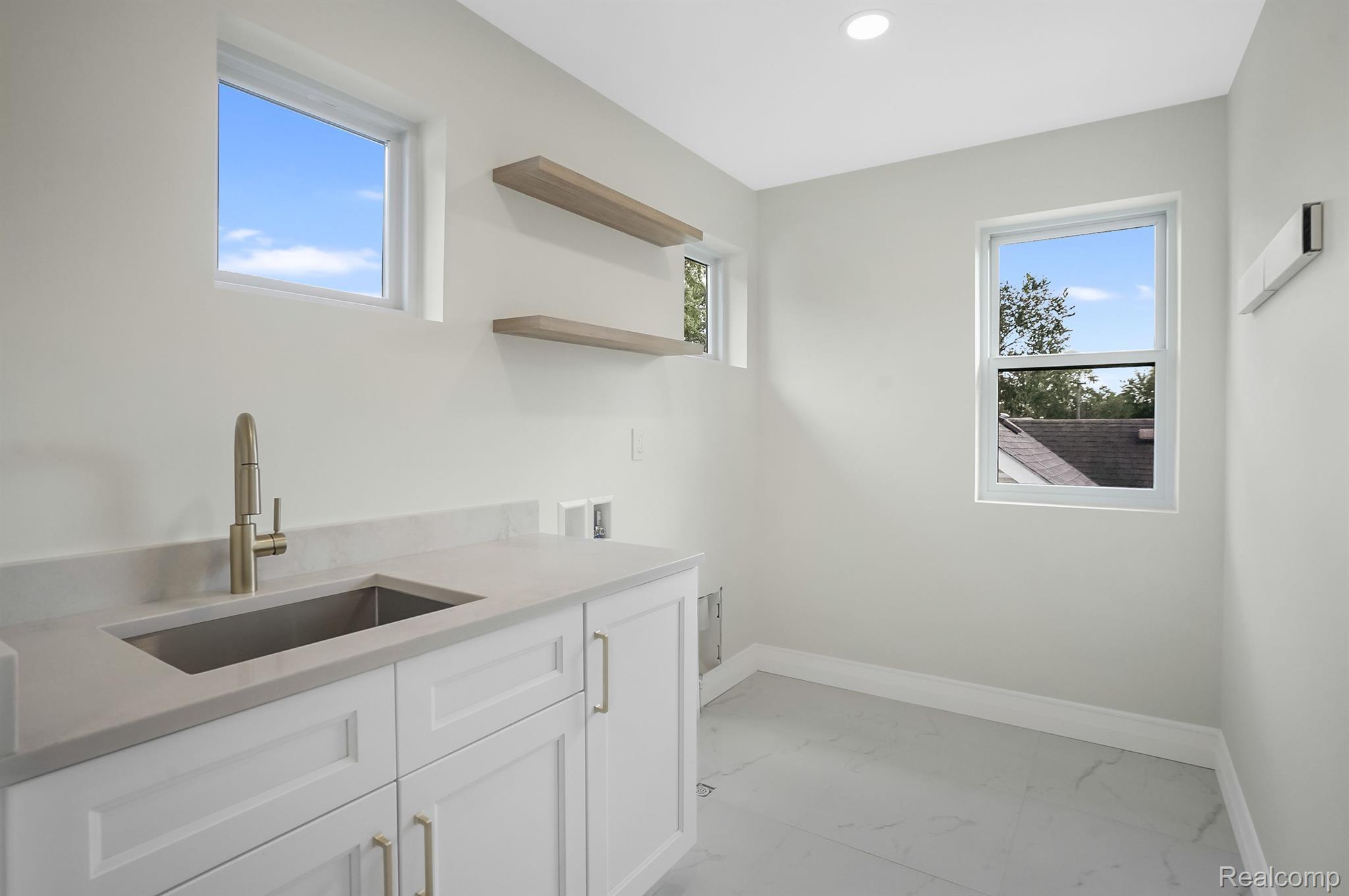 3815 Kent Road Royal Oak, MI 48073 - Photo 55 of 71 Gallery Image 55