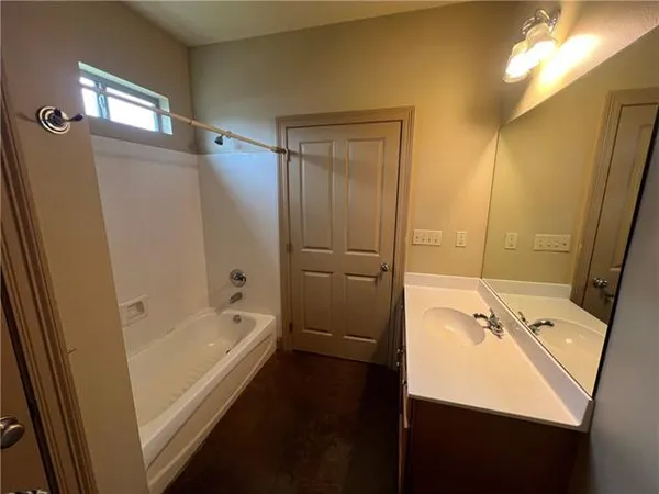 $1,500 | 14 1st Street, Gretna, LA 70053