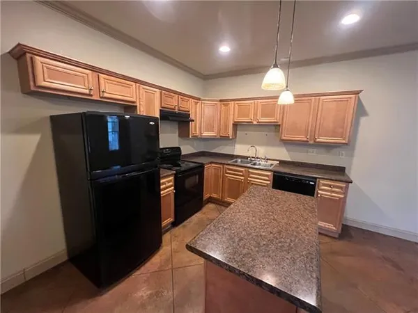 $1,500 | 14 1st Street, Gretna, LA 70053