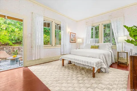 $2,999,000 | 2618 Ferdinand Avenue, Honolulu, HI 96822