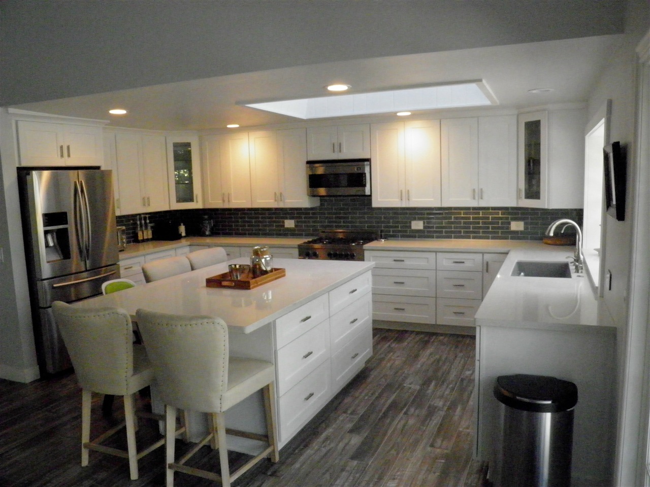 1957 Valley Road Oceanside, CA 92056 - Photo 11 of 24 Gallery Image 11