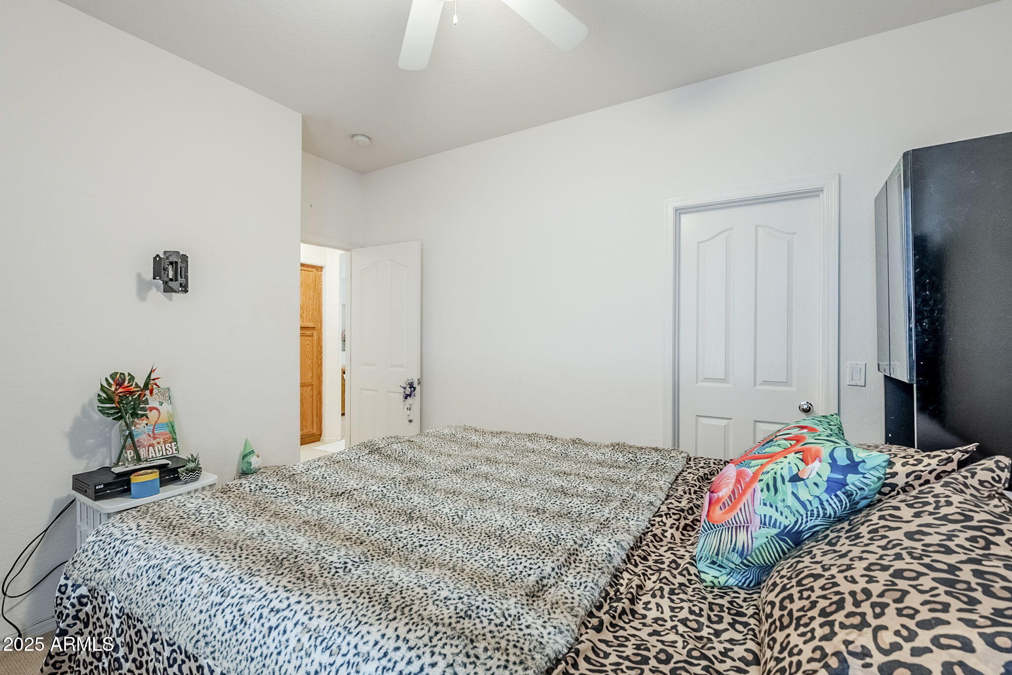 10233 West Cordes Road Tolleson, AZ 85353 - Photo 39 of 57 Secondary bedroom 1