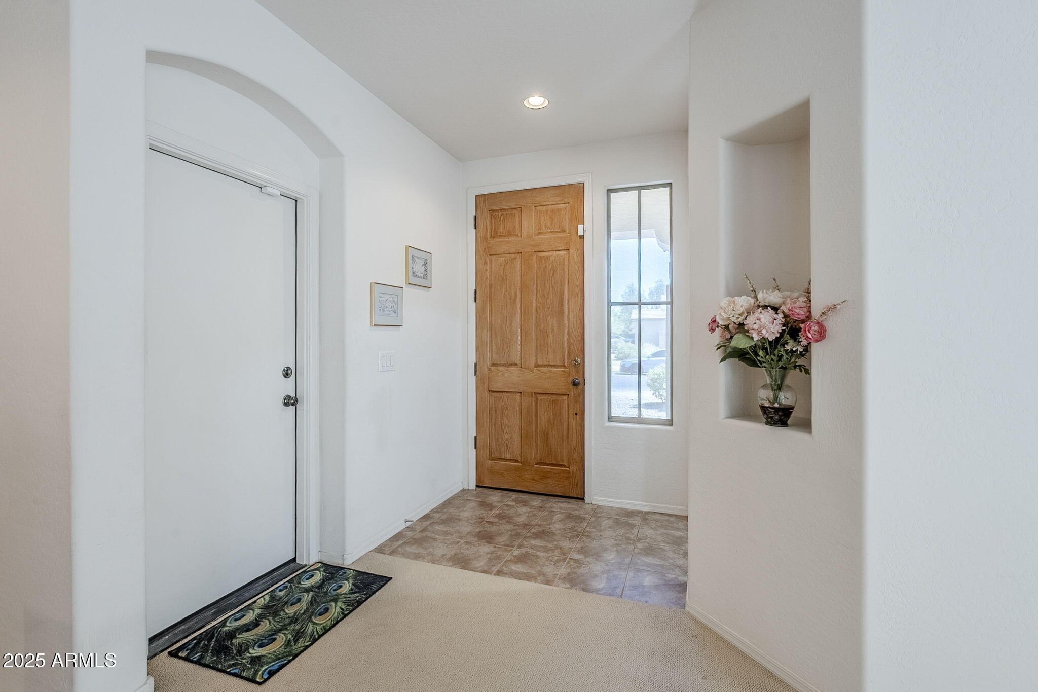 10233 West Cordes Road Tolleson, AZ 85353 - Photo 7 of 57 Foyer