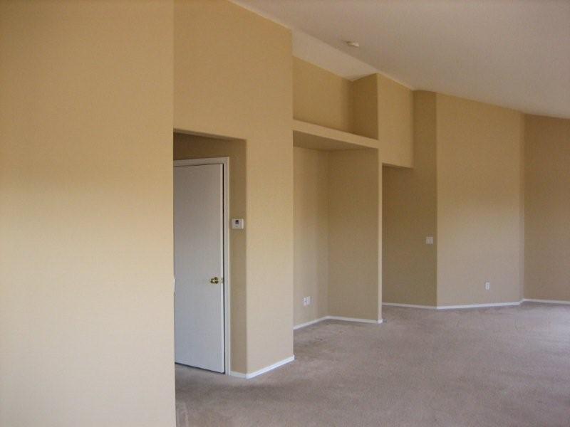 2102 West Vineyard Road Phoenix, AZ 85041 - Photo 7 of 18 2102 W