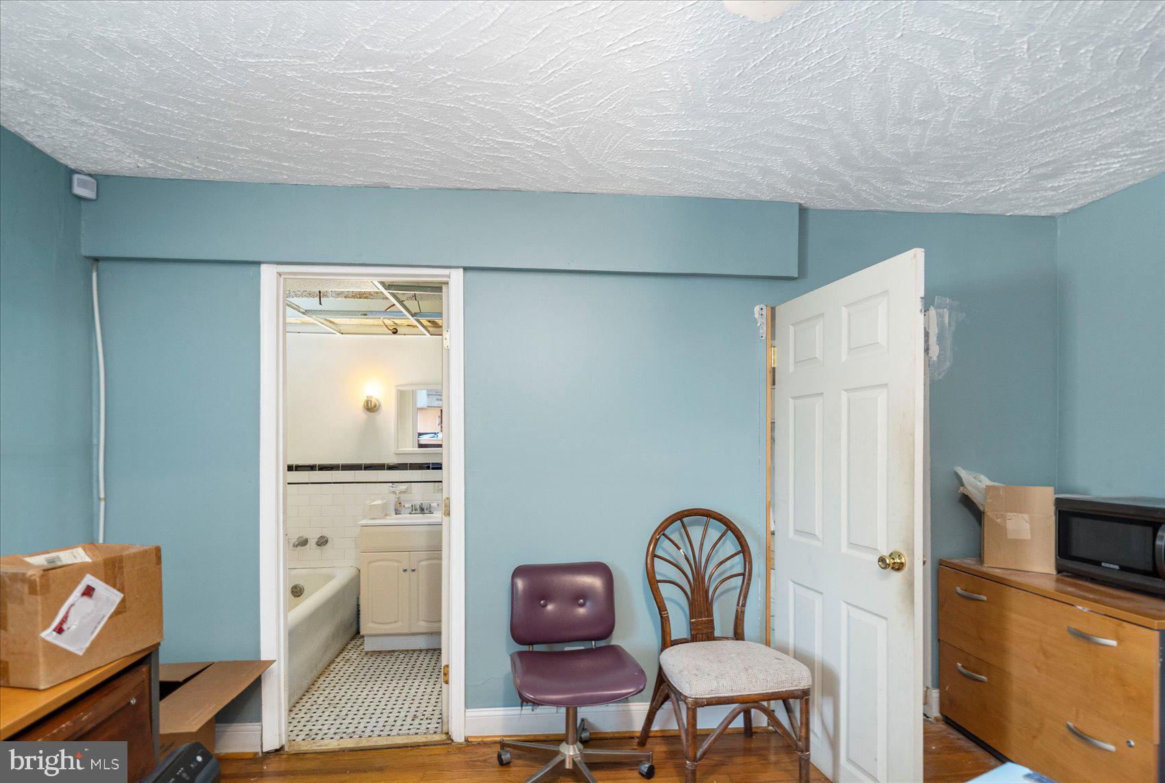 2406 Garrison Boulevard Baltimore, MD 21216 - Photo 29 of 51
