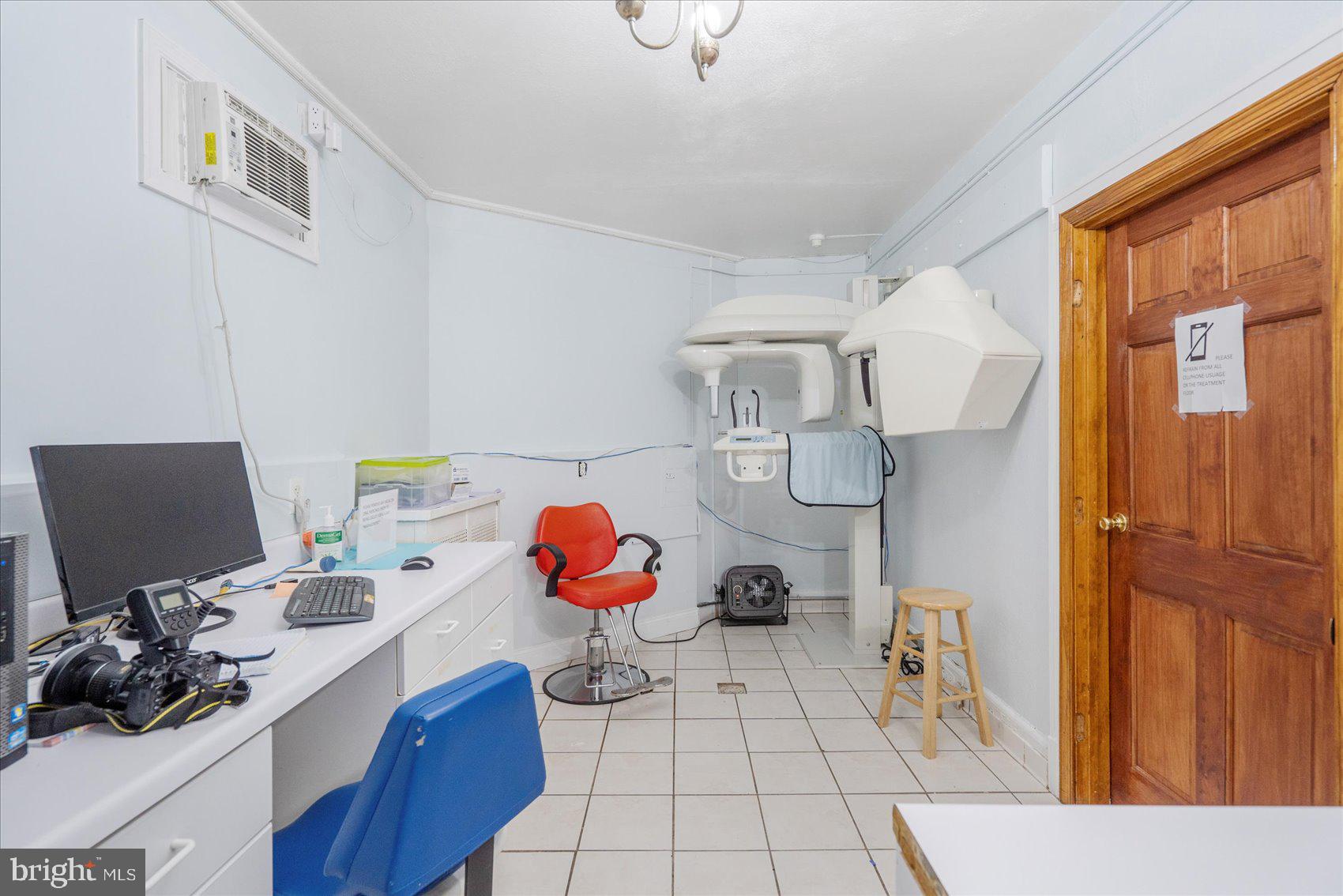 2406 Garrison Boulevard Baltimore, MD 21216 - Photo 36 of 51