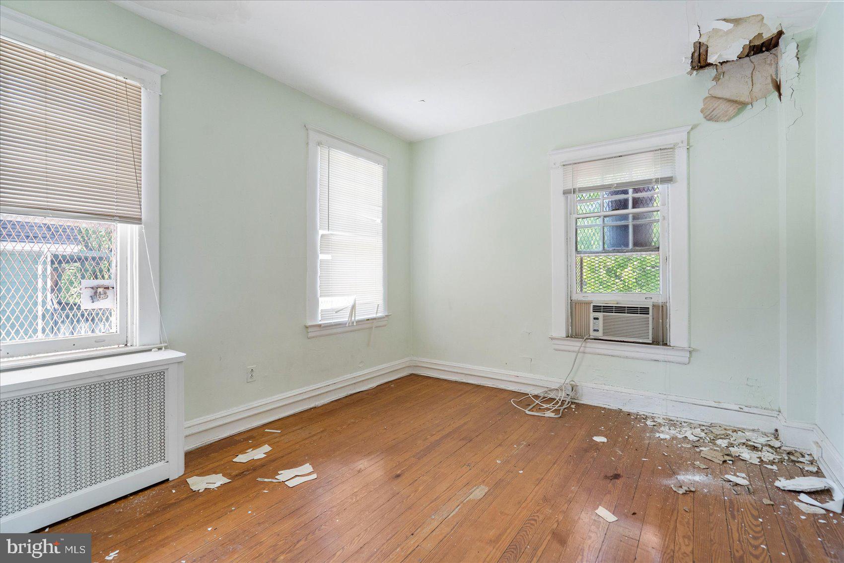2406 Garrison Boulevard Baltimore, MD 21216 - Photo 43 of 51