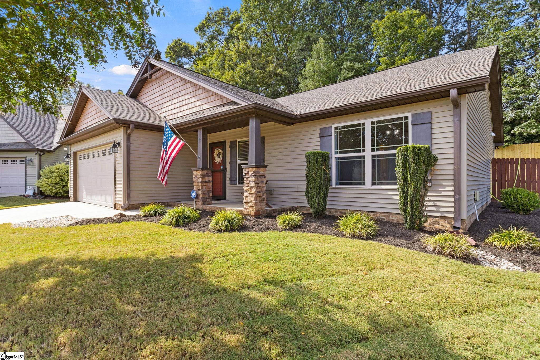 14 Redwolf Lane Taylors, SC 29687 - Photo 1 of 25 Gallery Image 1
