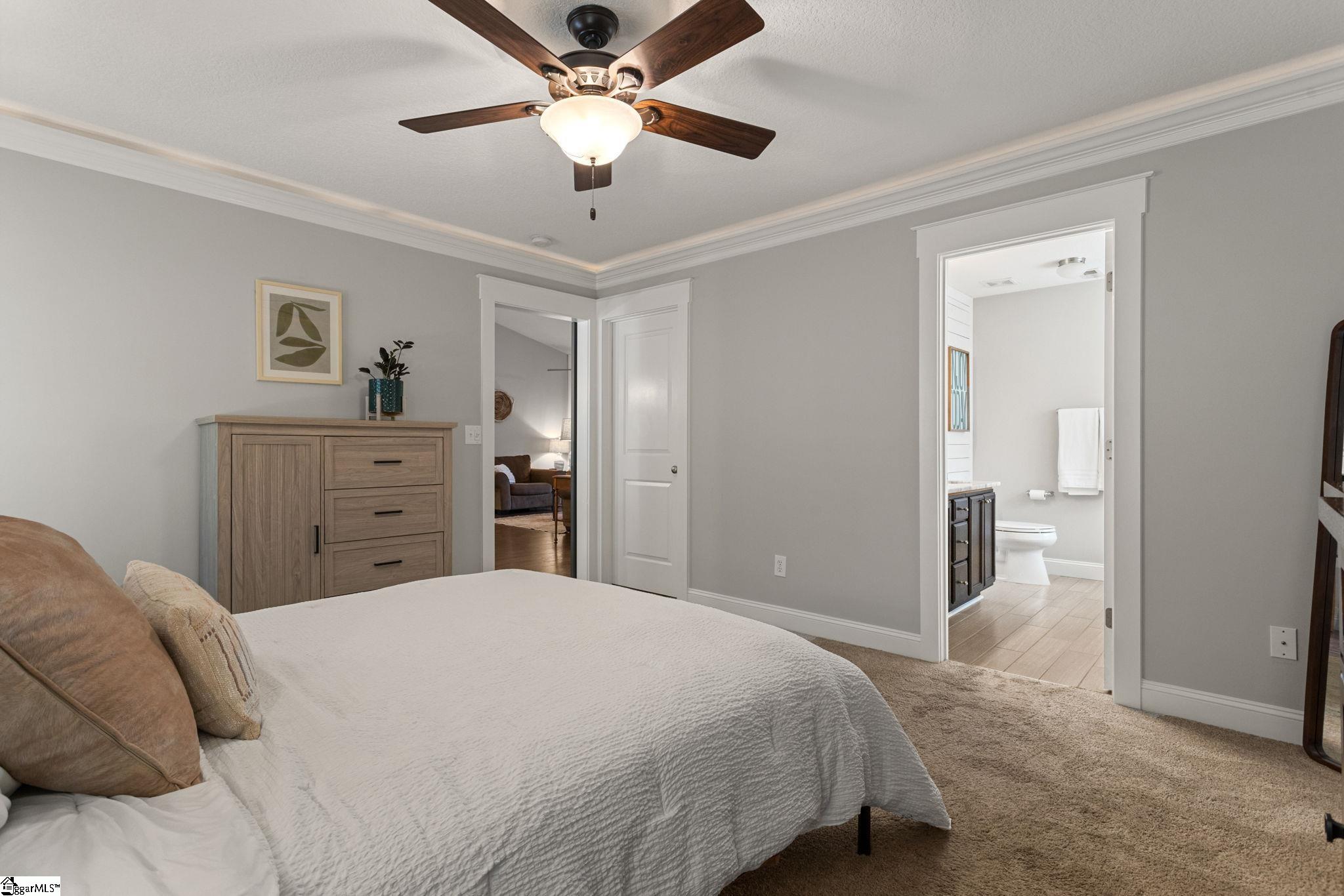 14 Redwolf Lane Taylors, SC 29687 - Photo 8 of 25 Gallery Image 8