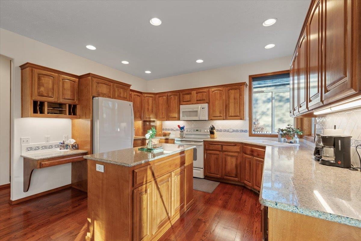 728 East Golden Road Spokane, WA 99208 - Photo 13 of 39 Gallery Image 13