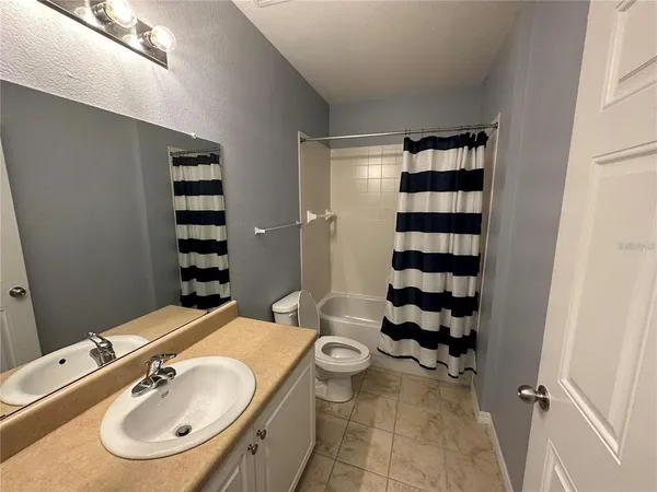 $1,900 | 5550 East Michigan Street, Unit 3125, Orlando, FL 32822