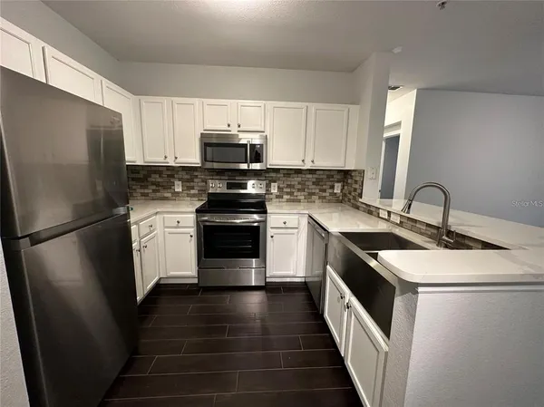 $1,900 | 5550 East Michigan Street, Unit 3125, Orlando, FL 32822