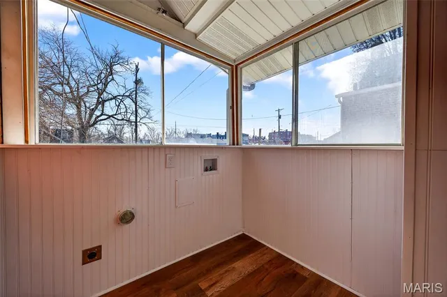 $229,500 | 1212 North 3rd Street, St. Charles, MO 63301