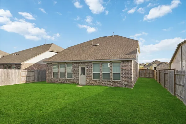 $2,400 | 32319 Melbrooke Drive, Brookshire, TX 77423