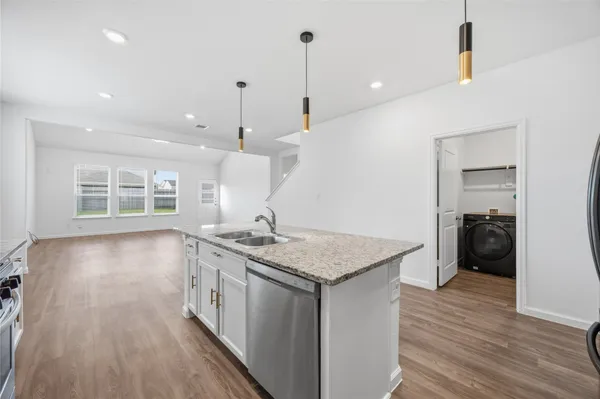 $2,400 | 32319 Melbrooke Drive, Brookshire, TX 77423