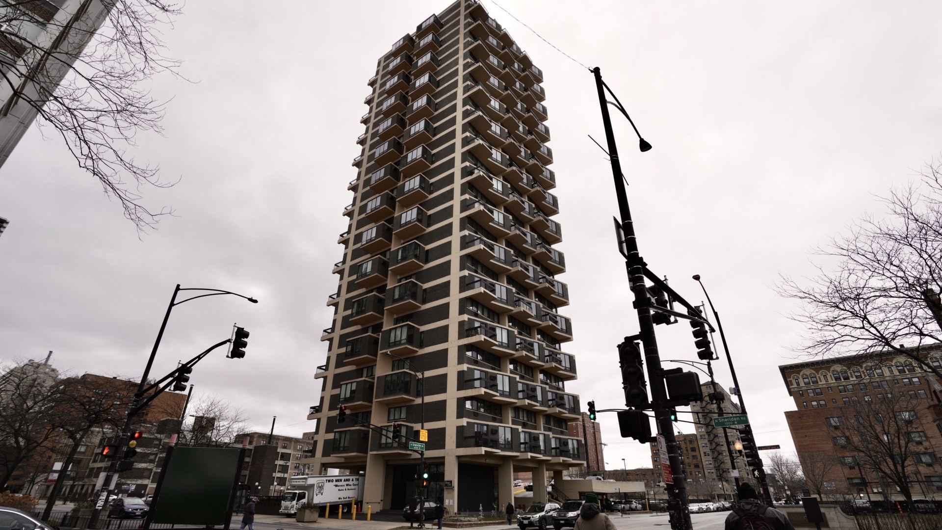 6166 North Sheridan Road, Unit 26L Chicago, IL 60660 - Photo 1 of 20
