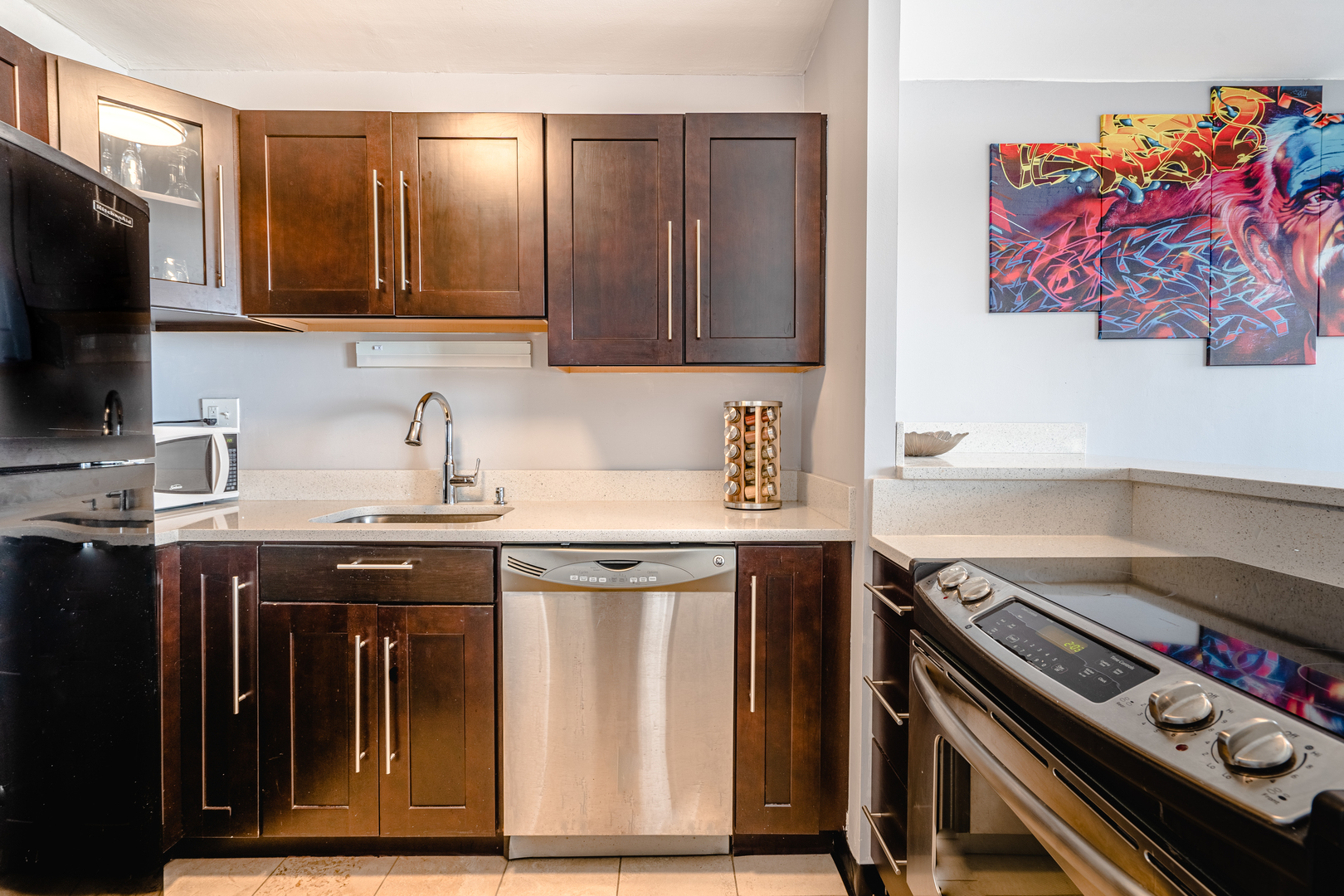 6166 North Sheridan Road, Unit 26L Chicago, IL 60660 - Photo 13 of 20