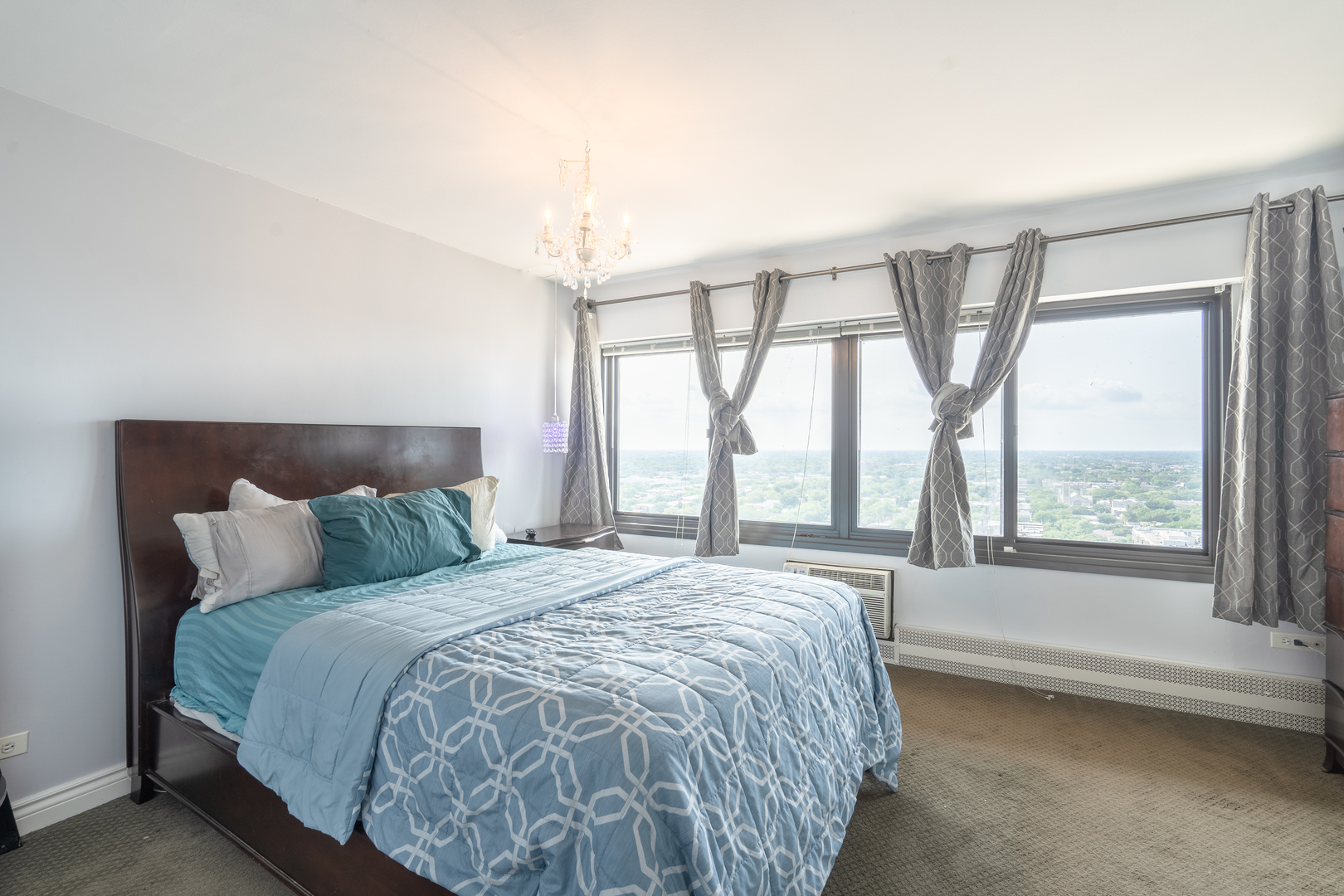 6166 North Sheridan Road, Unit 26L Chicago, IL 60660 - Photo 9 of 20