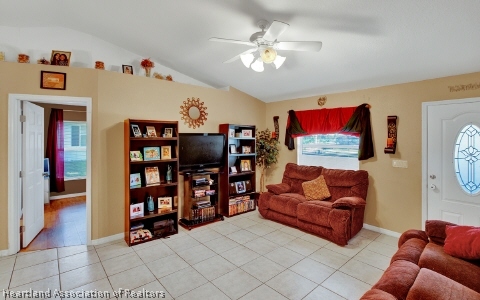 3822 El Rado Avenue Sebring, FL 33872 - Photo 11 of 24 Gallery Image 11