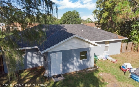 3822 El Rado Avenue Sebring, FL 33872 - Photo 8 of 24 Gallery Image 8