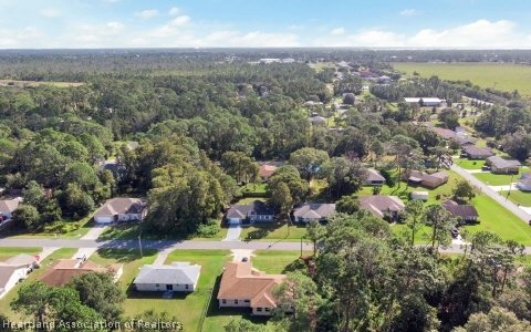 3822 El Rado Avenue Sebring, FL 33872 - Photo 10 of 24 Gallery Image 10