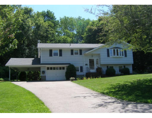 8 Robbern Road Hopkinton, MA 01748 - Photo 1 of 1 Gallery Image 1
