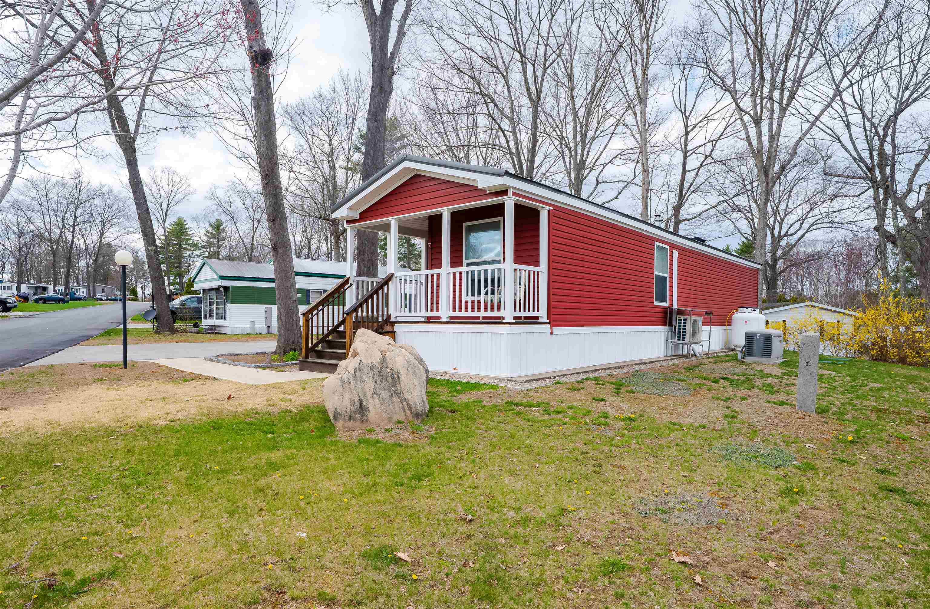 7 South Dewberry Rochester, NH 03867 - Photo 22 of 23