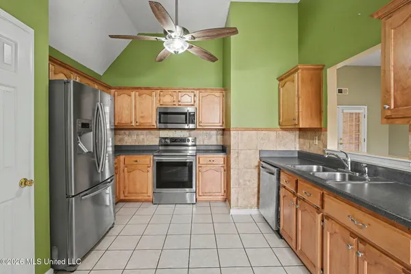 $250,000 | 8339 Cross Point Drive, Olive Branch, MS 38654