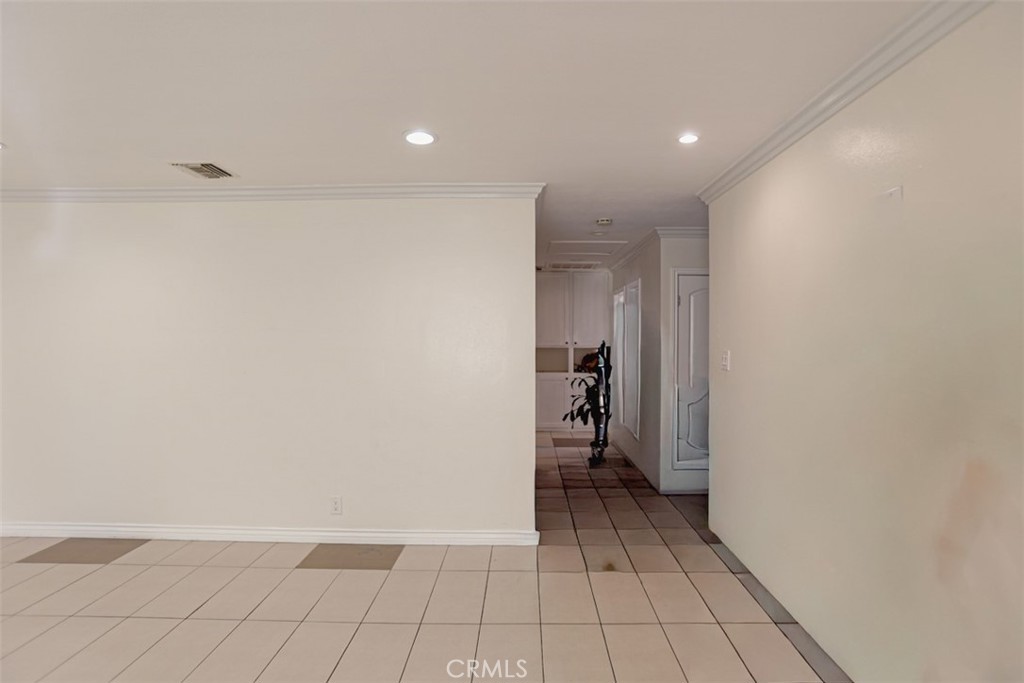 1402 North Parsons Place Santa Ana, CA 92703 - Photo 14 of 16 a view of an empty room