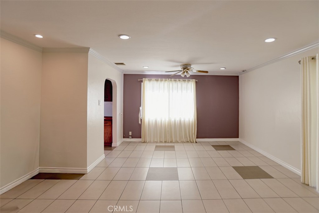 1402 North Parsons Place Santa Ana, CA 92703 - Photo 2 of 16 a view of an empty room