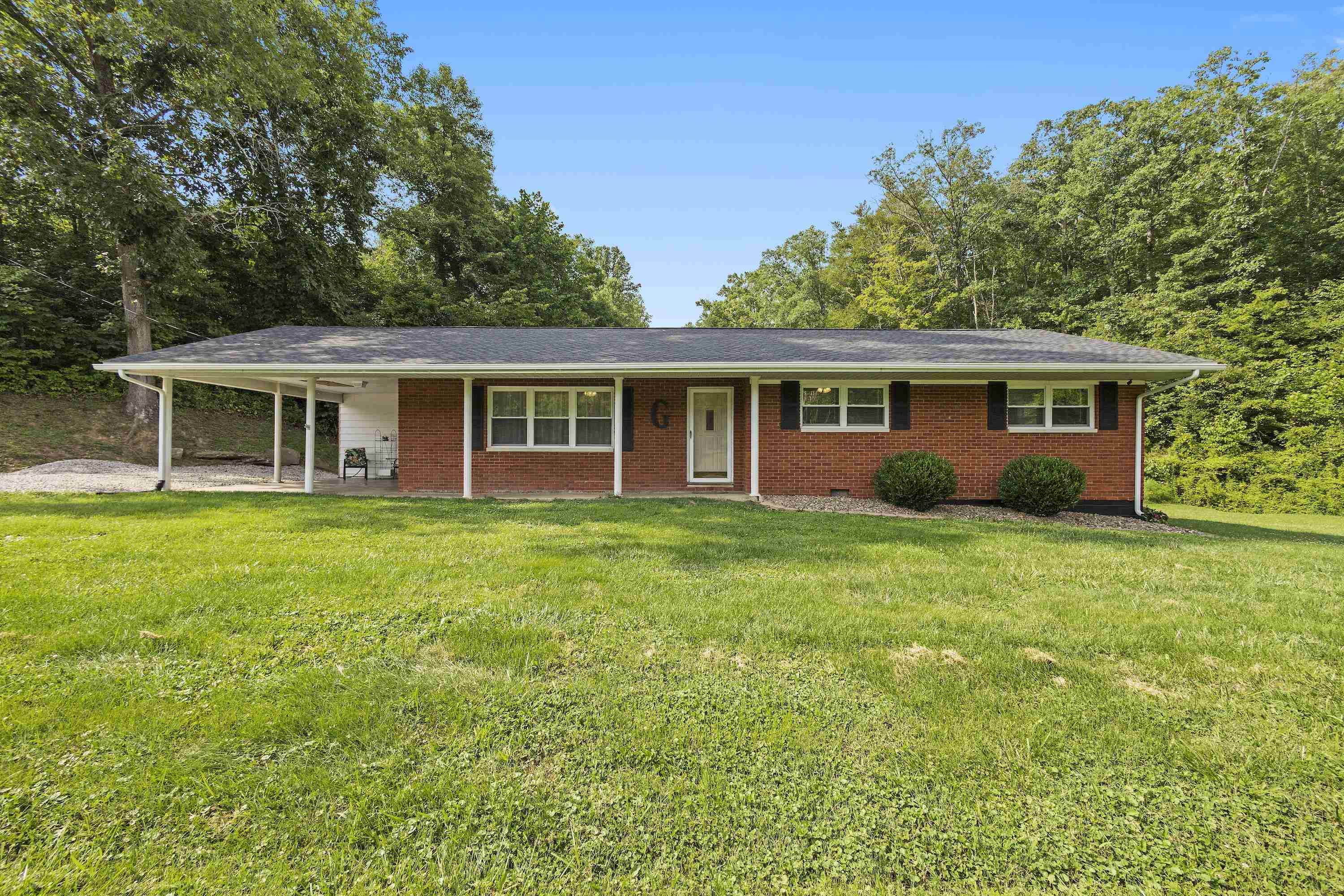 24435 Bolts Fork Road Rush, KY 41168 - Photo 1 of 31