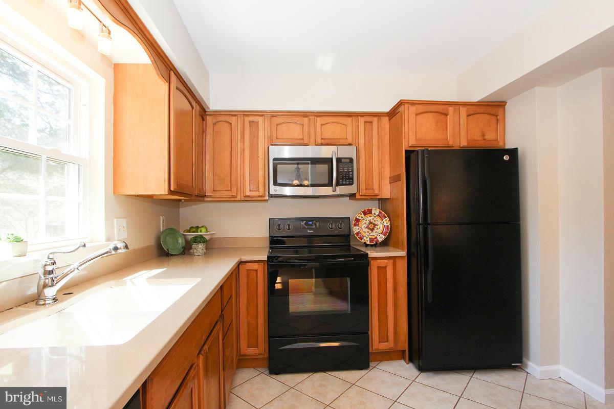 12806 Kitchen House Way Germantown, MD 20874 - Photo 12 of 30 Kitchen