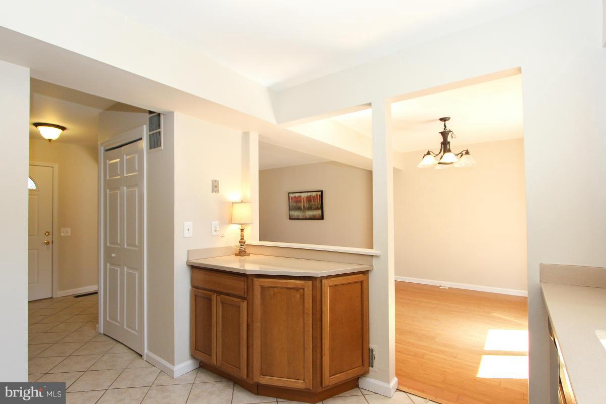 12806 Kitchen House Way Germantown, MD 20874 - Photo 15 of 30 Kitchen