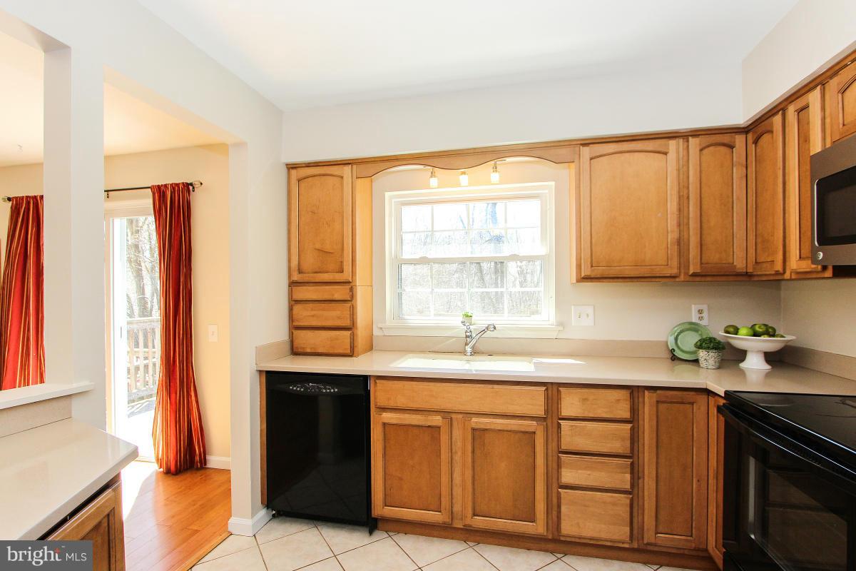 12806 Kitchen House Way Germantown, MD 20874 - Photo 10 of 30 Kitchen