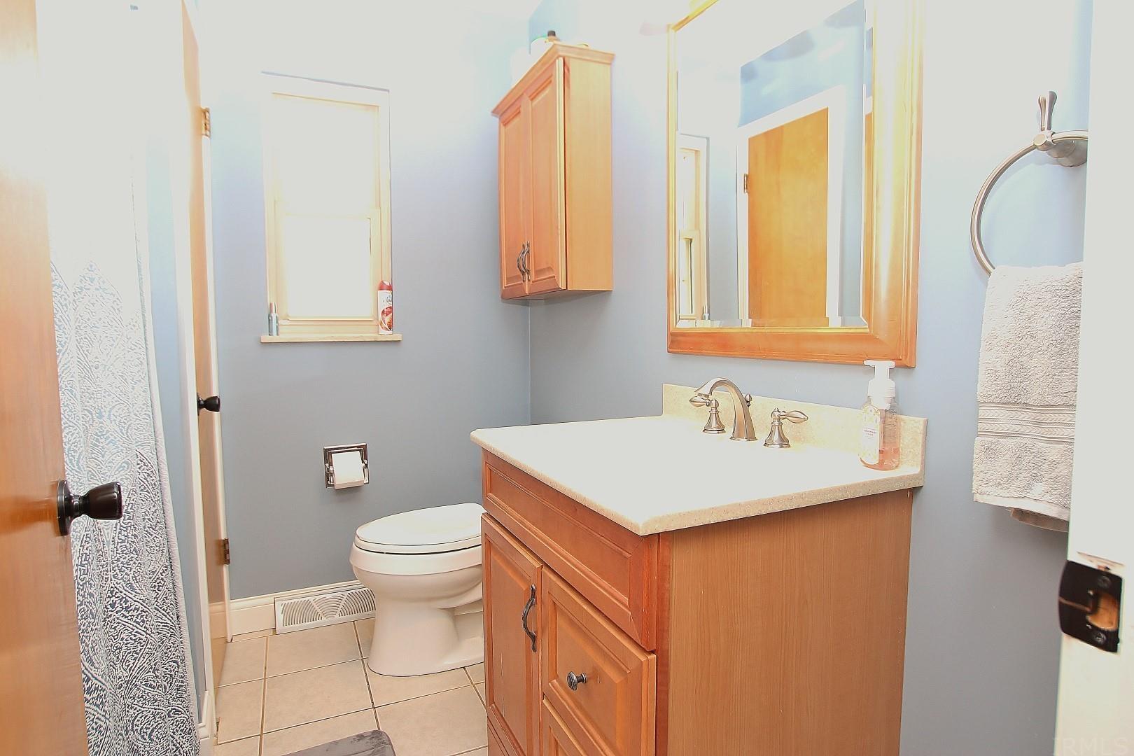 4624 Sandridge Road Fort Wayne, IN 46815 - Photo 13 of 22 Gallery Image 13