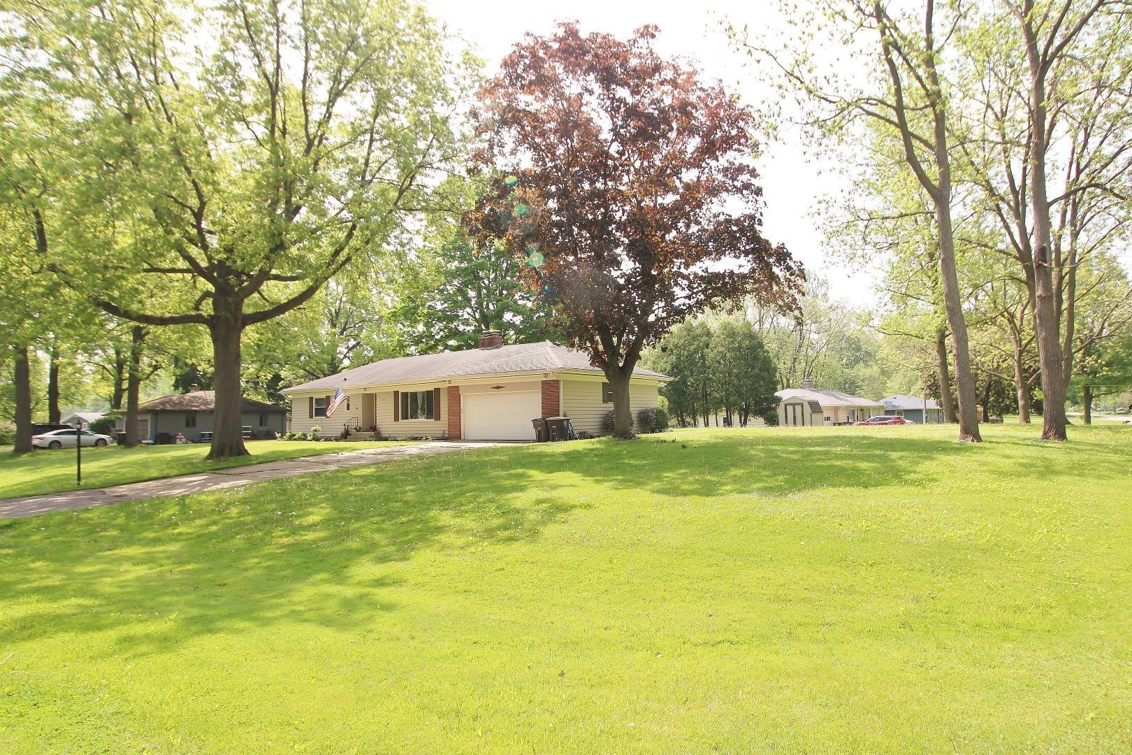 4624 Sandridge Road Fort Wayne, IN 46815 - Photo 3 of 22 Gallery Image 3