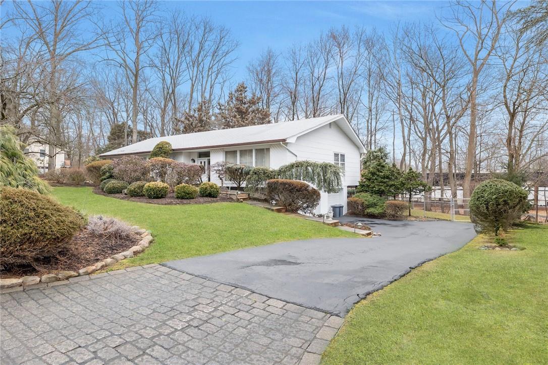34 Lawrence Place Chestnut Ridge, NY 10977 - Photo 1 of 1