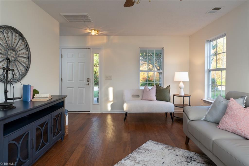 5518 Jason Road Greensboro, NC 27405 - Photo 5 of 30 Gallery Image 5