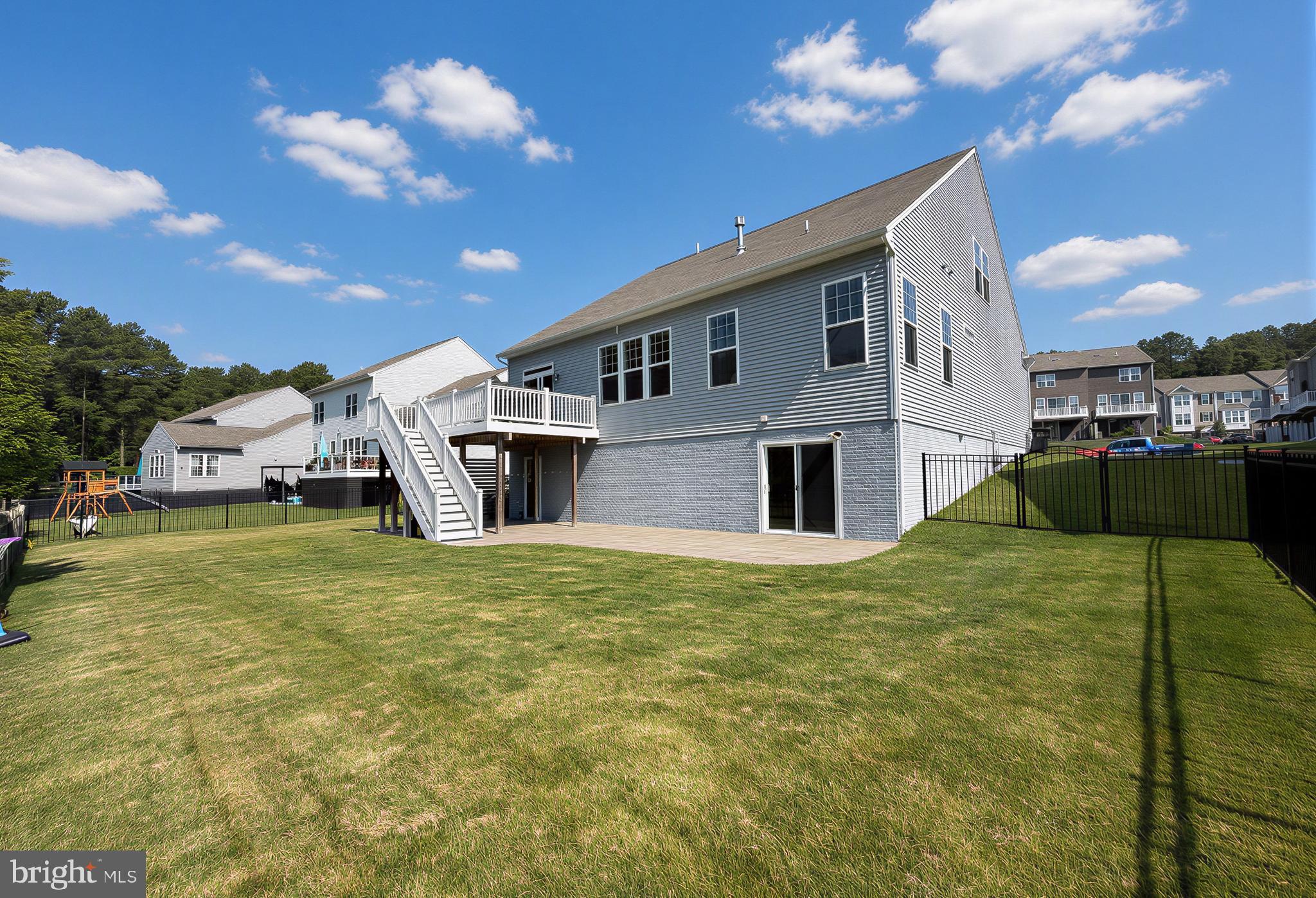 43889 Tallwood Road California, MD 20619 - Photo 11 of 63 Deck, patio, and fenced yard