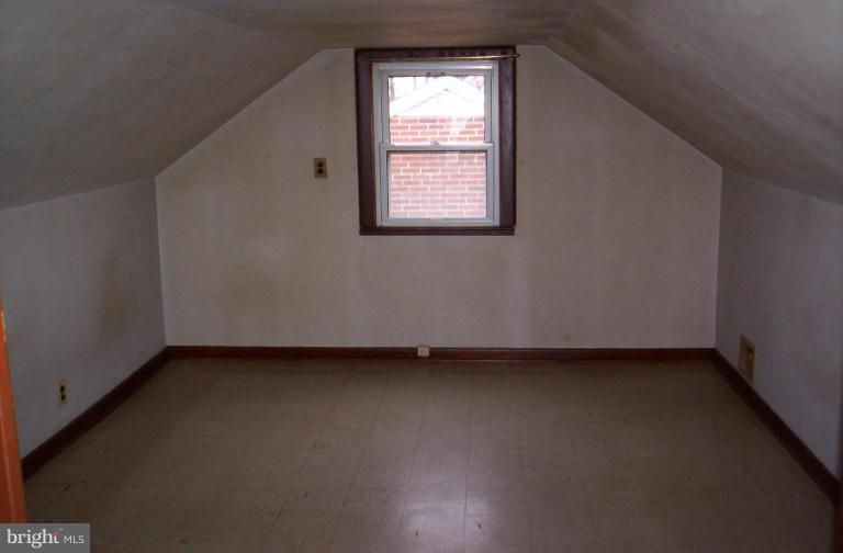 135 Dale Road Pasadena, MD 21122 - Photo 10 of 14 Bedroom #4
